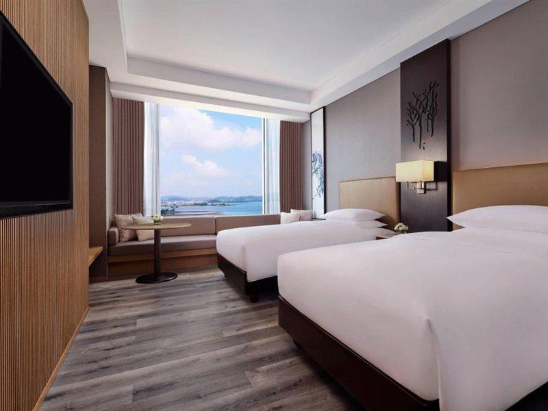 Batam Marriott Hotel Harbour Bay Nagoya Exterior photo