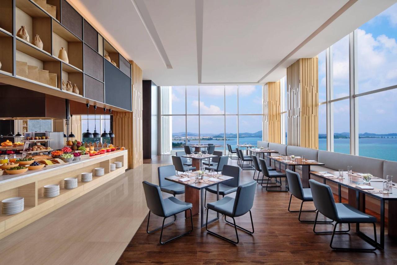 Batam Marriott Hotel Harbour Bay Nagoya Exterior photo