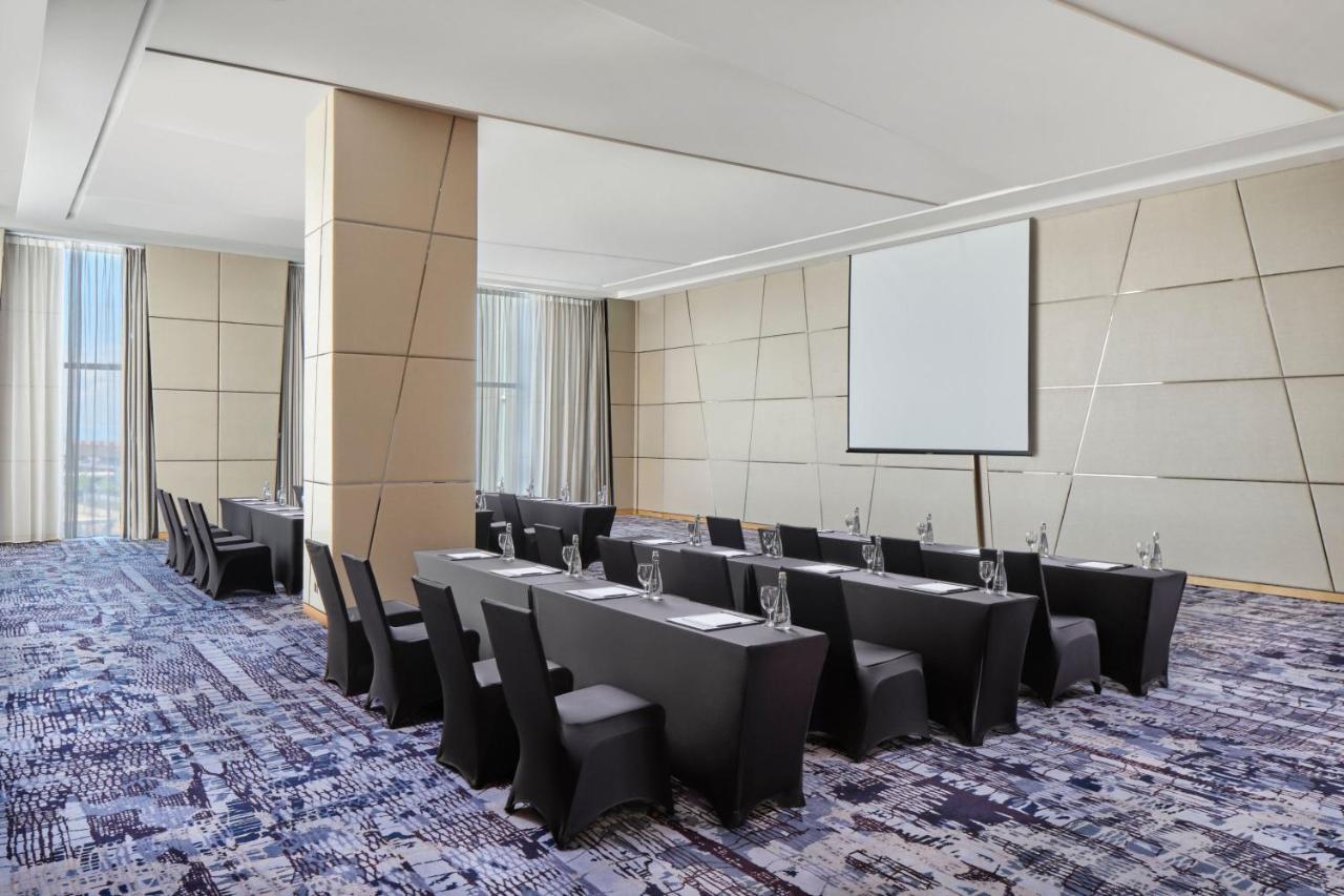 Batam Marriott Hotel Harbour Bay Nagoya Exterior photo