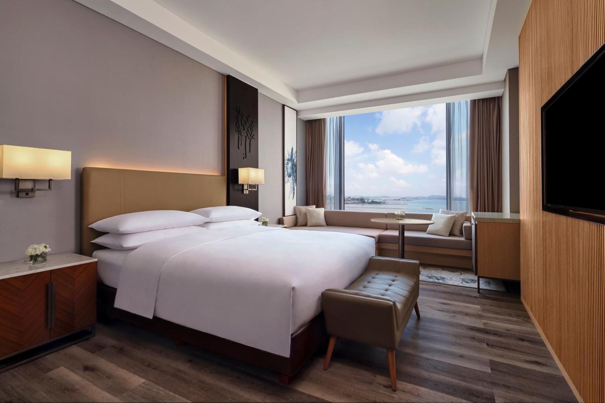 Batam Marriott Hotel Harbour Bay Nagoya Exterior photo