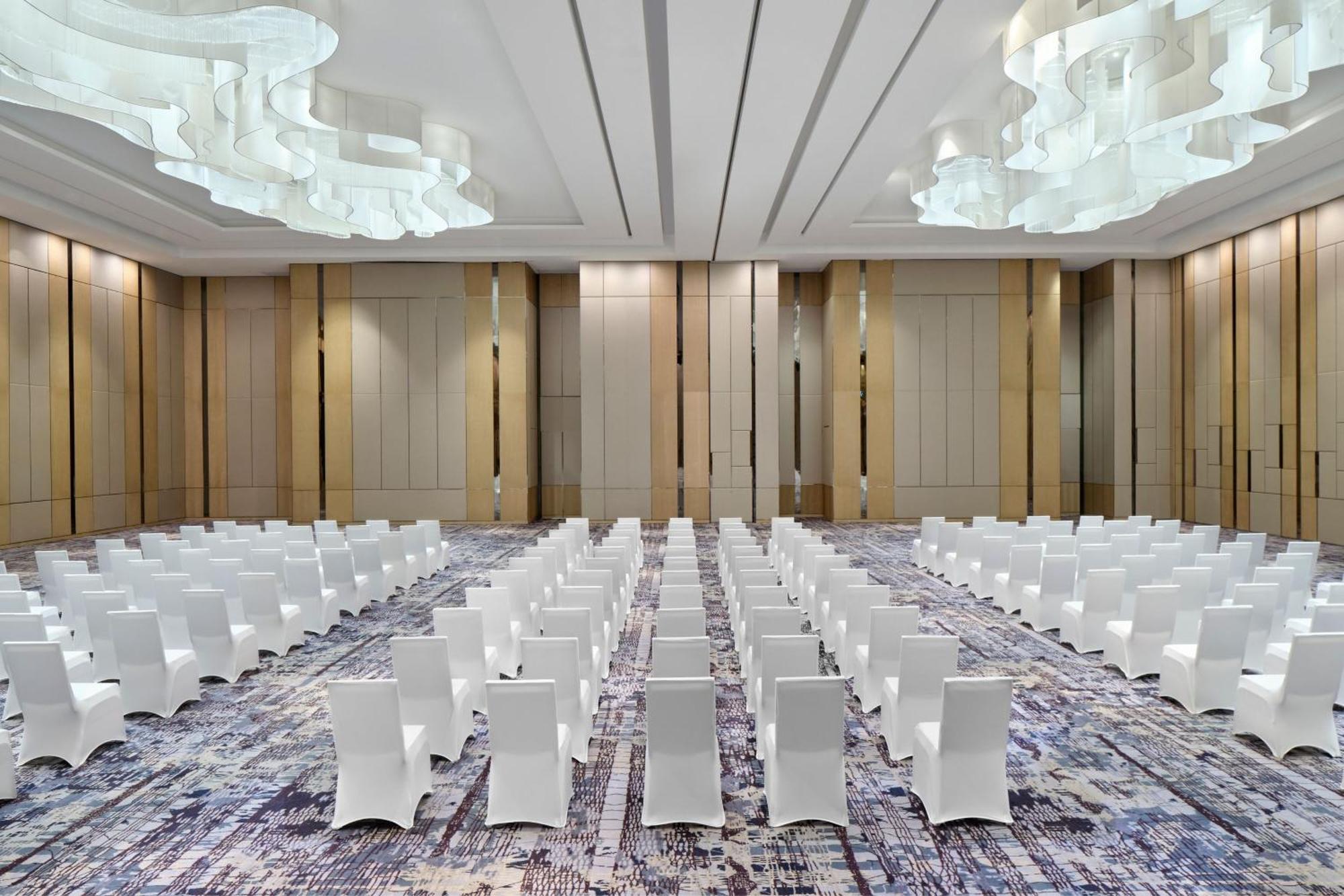 Batam Marriott Hotel Harbour Bay Nagoya Exterior photo