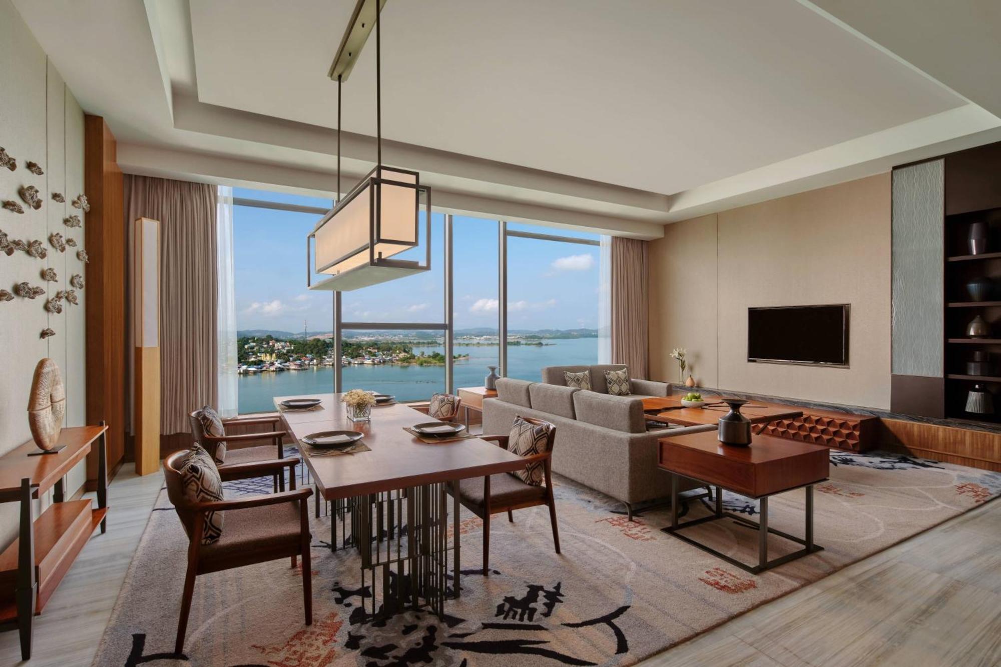 Batam Marriott Hotel Harbour Bay Nagoya Exterior photo